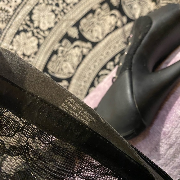 Size 10 Pleaser Lace Up Heels - Picture 5 of 5